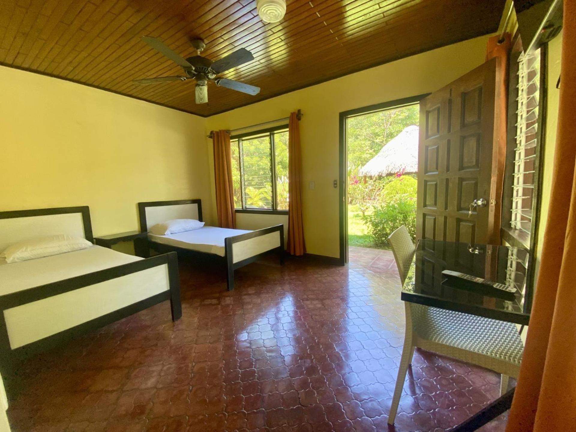 La Purruja Lodge Golfito Ngoại thất bức ảnh